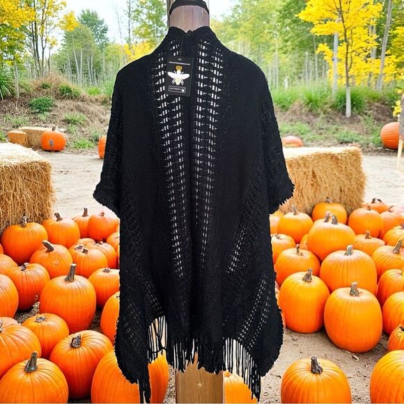 New With Tags Anthony Originals Black Knit Shawl / Poncho with Fringe Size Missy - Picture 5 of 9